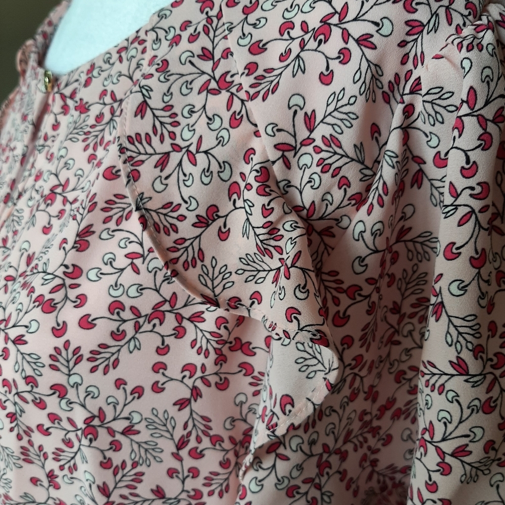 NWT 🌷 LIZ CLAIBORNE - Romantic Short Sleeves Flowery Pink Blouse - Size: L
